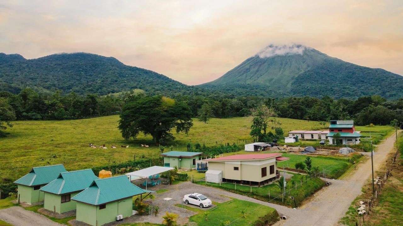 Готель Chongos Place La Fortuna Екстер'єр фото